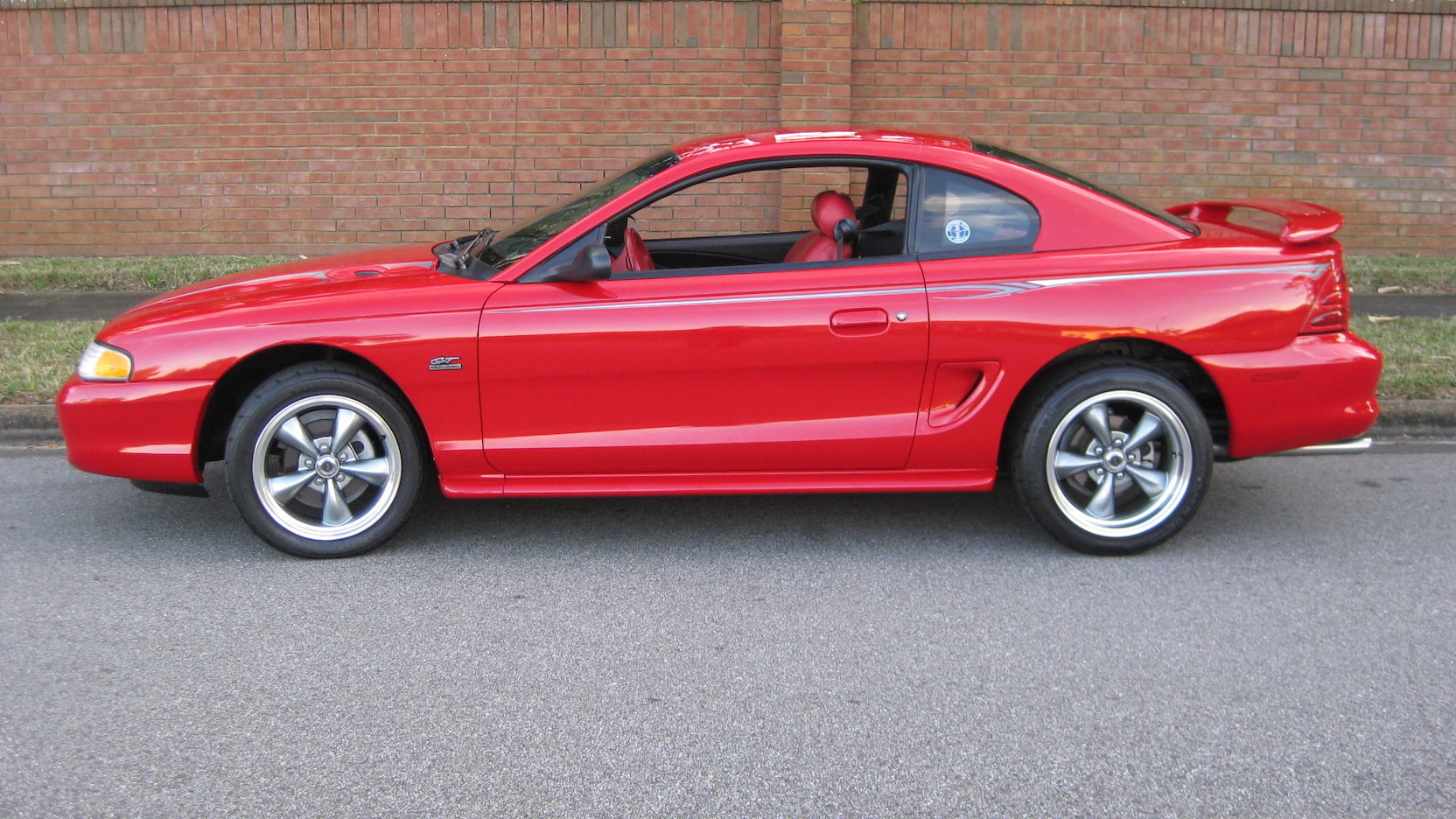 Laser Red 1994 Ford Mustang