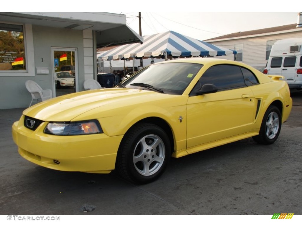 Zinc Yellow 2003 Ford Mustang