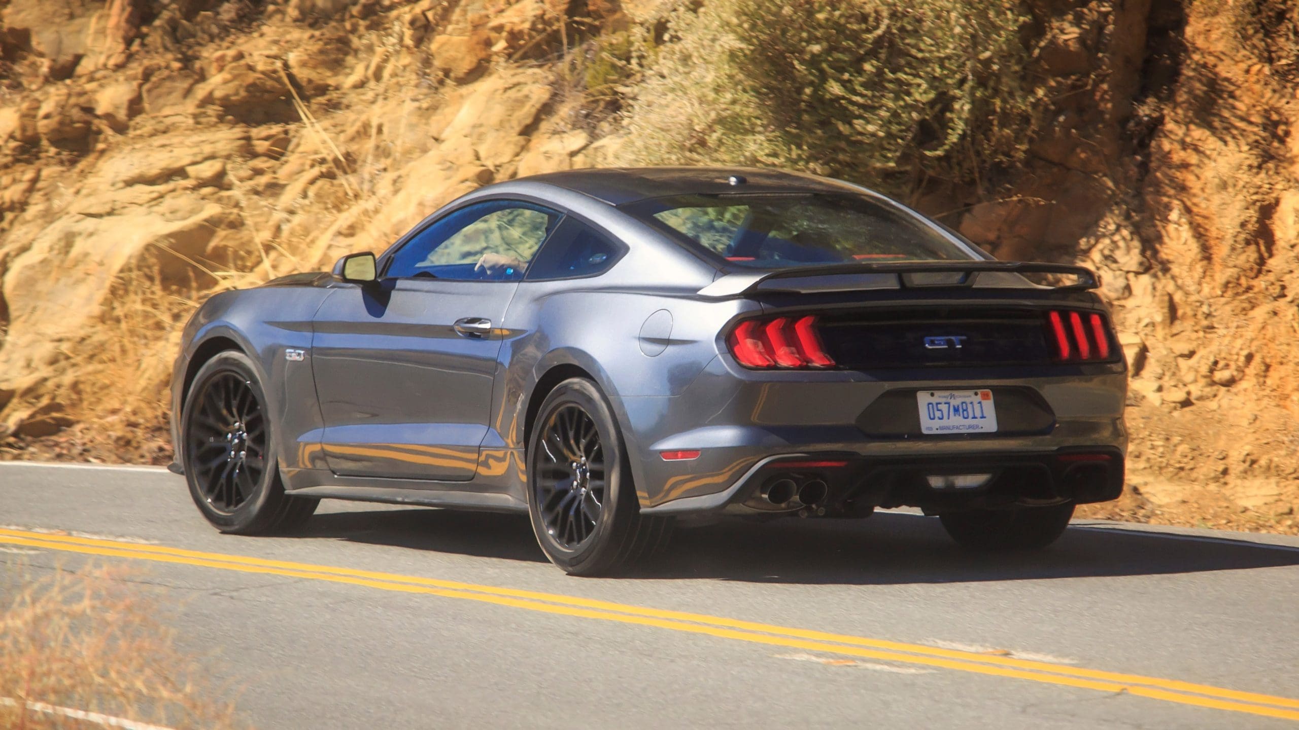 Magnetic 2018 Ford Mustang