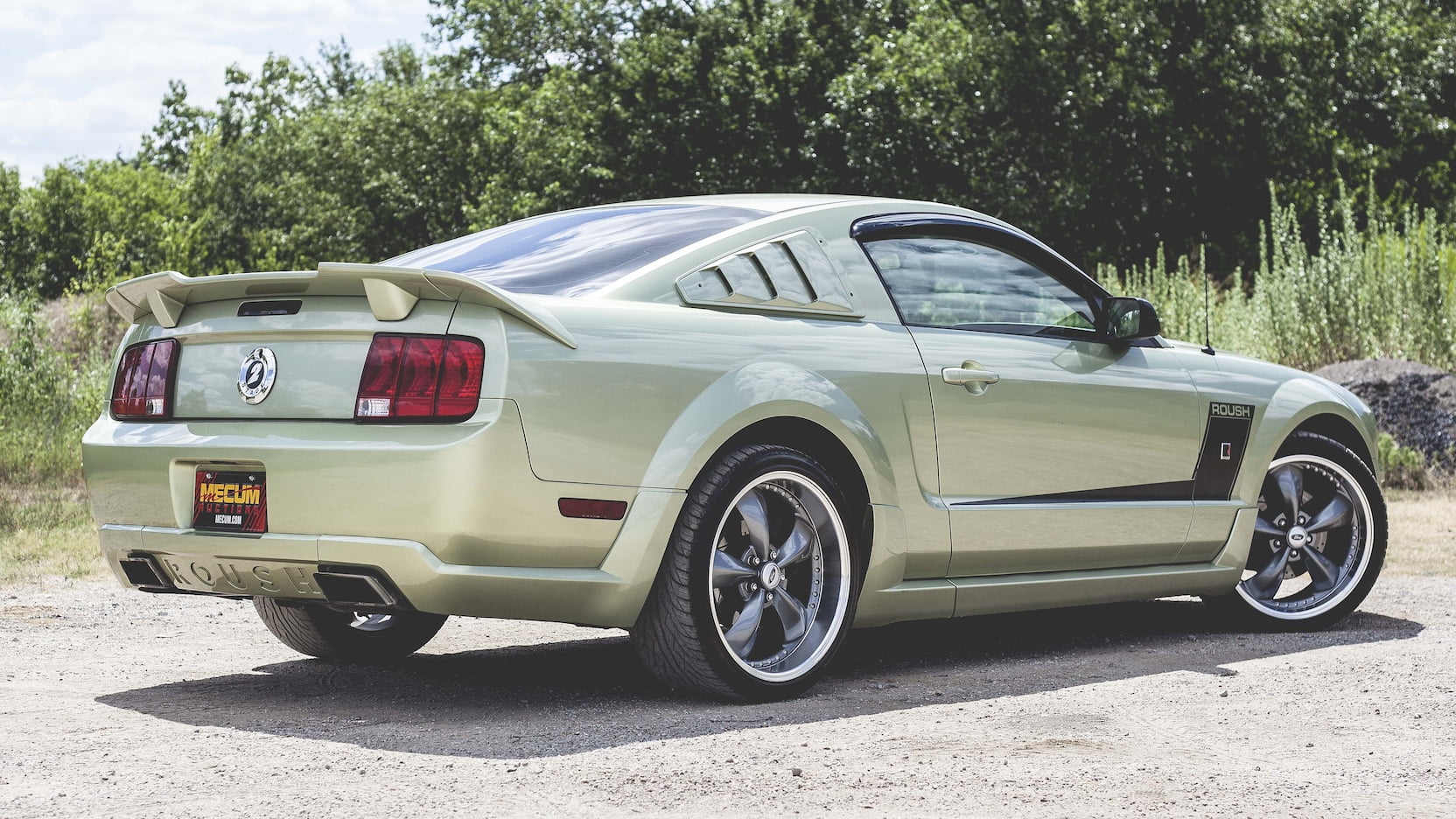 Legend Lime 2005 Ford Mustang