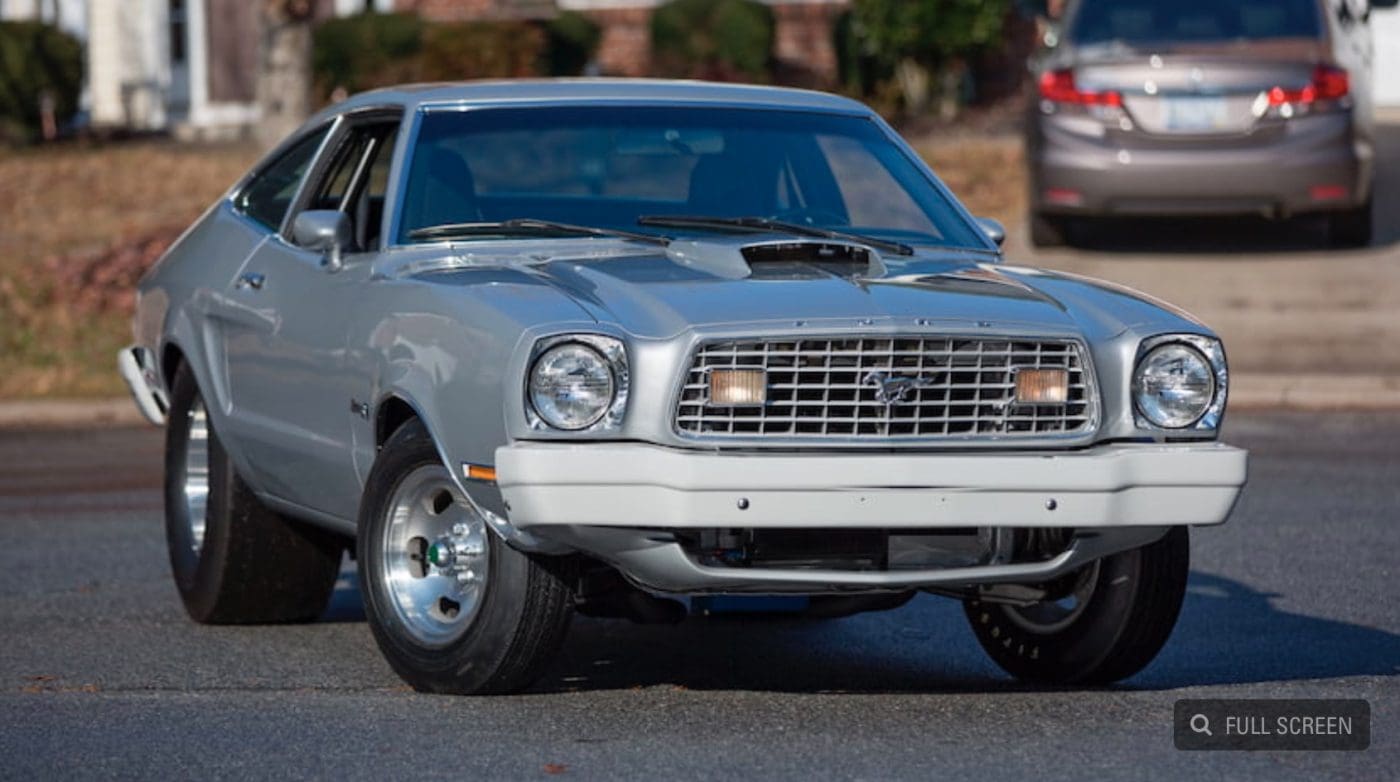 Silver Blue Glow 1975 Ford Mustang