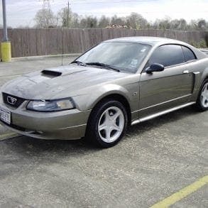 Mineral Gray 2002 Ford Mustang