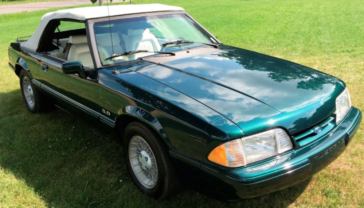 1990 Ford Spring Feature 25th Anniversary 7-Up Convertible