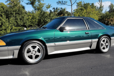 1992 Ford Mustang Research