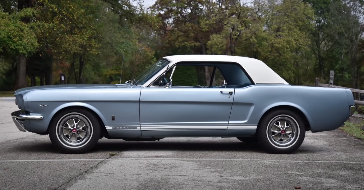 1966 Ford Mustang GT 289: Regular Car Reviews