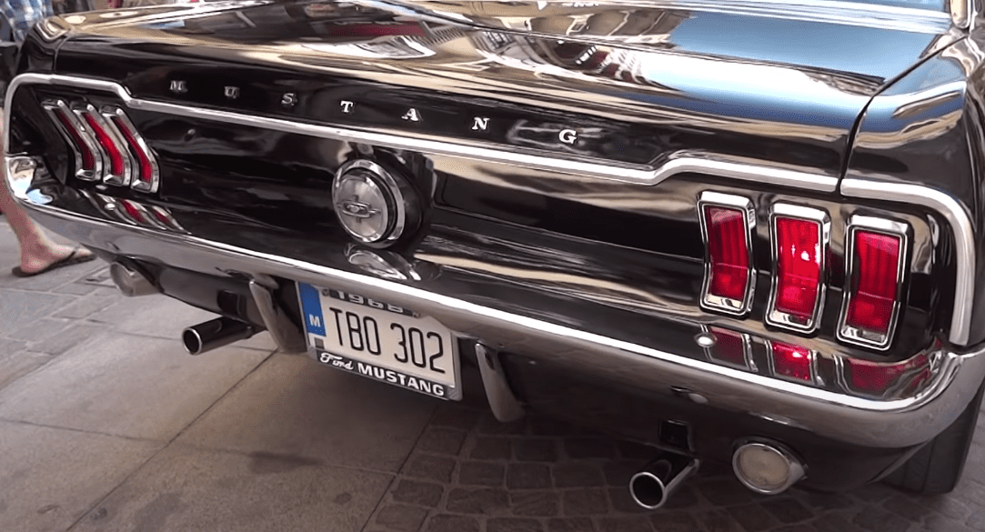 Video: 1968 Ford Mustang V8 Sound