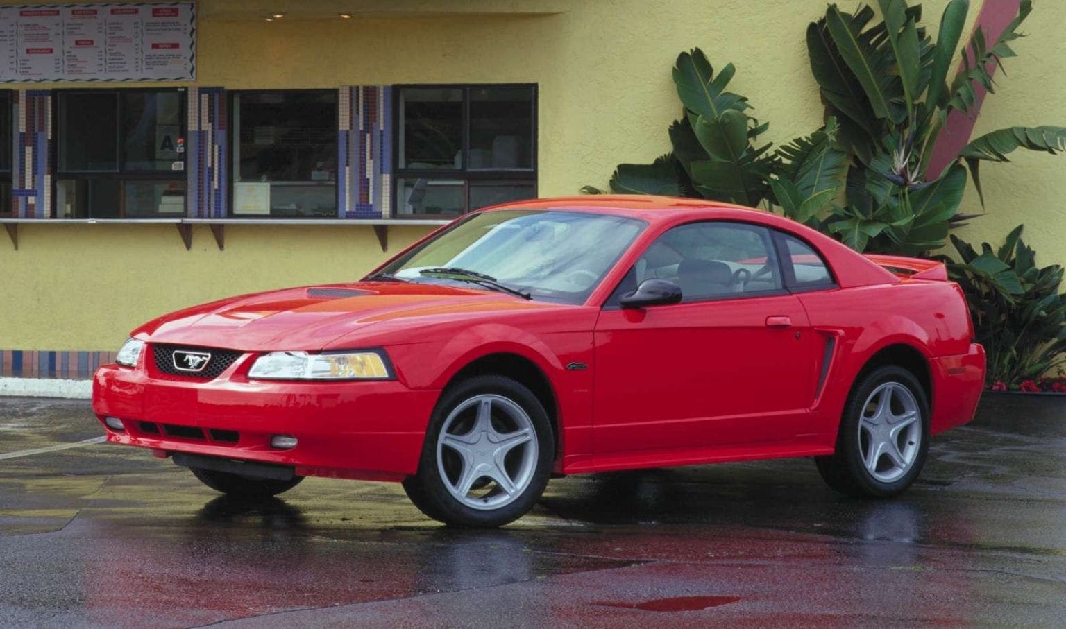 2000 Ford Mustang GT: Ultimate Guide
