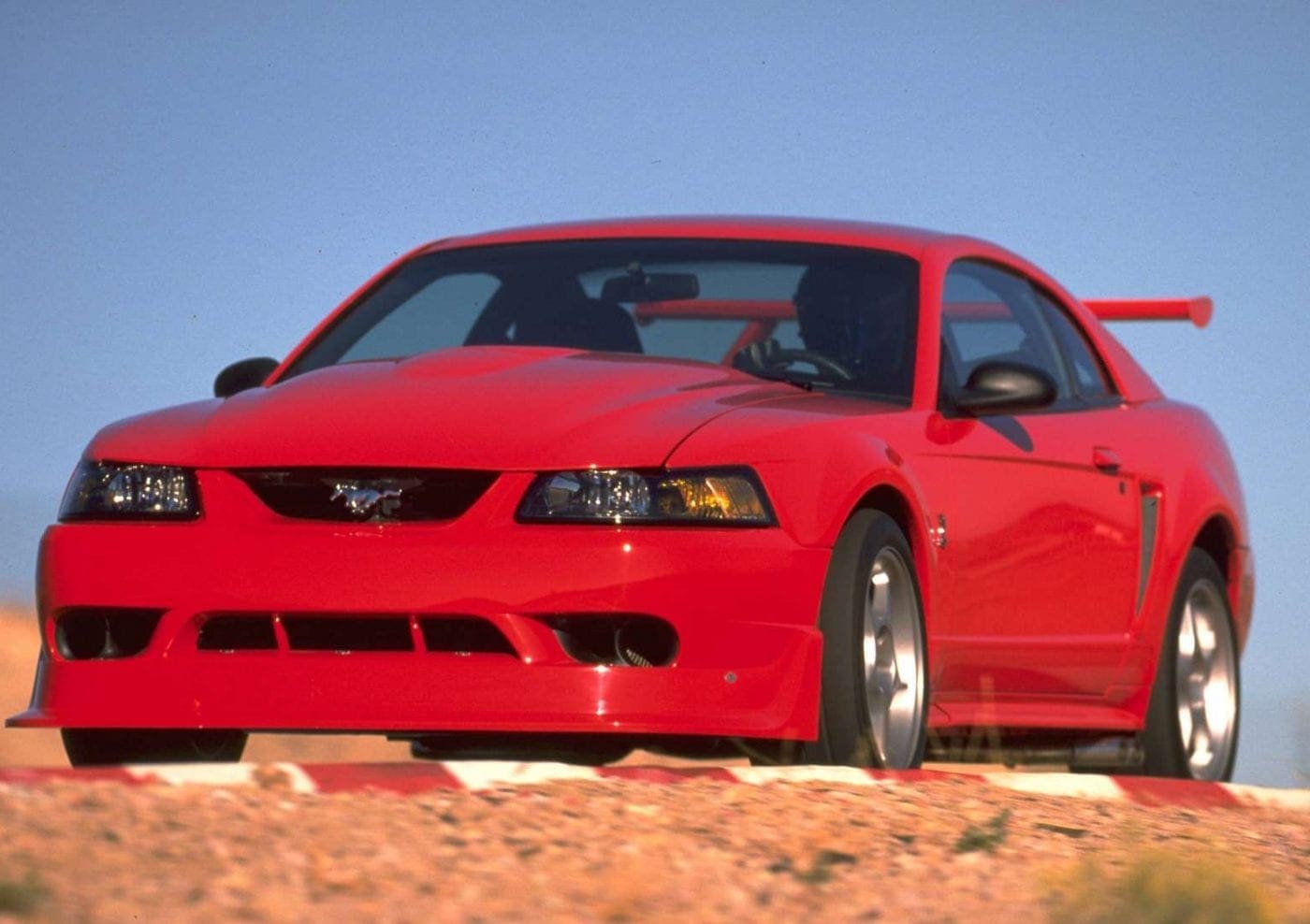 2000 Ford Mustang SVT Cobra R: Ultimate Guide