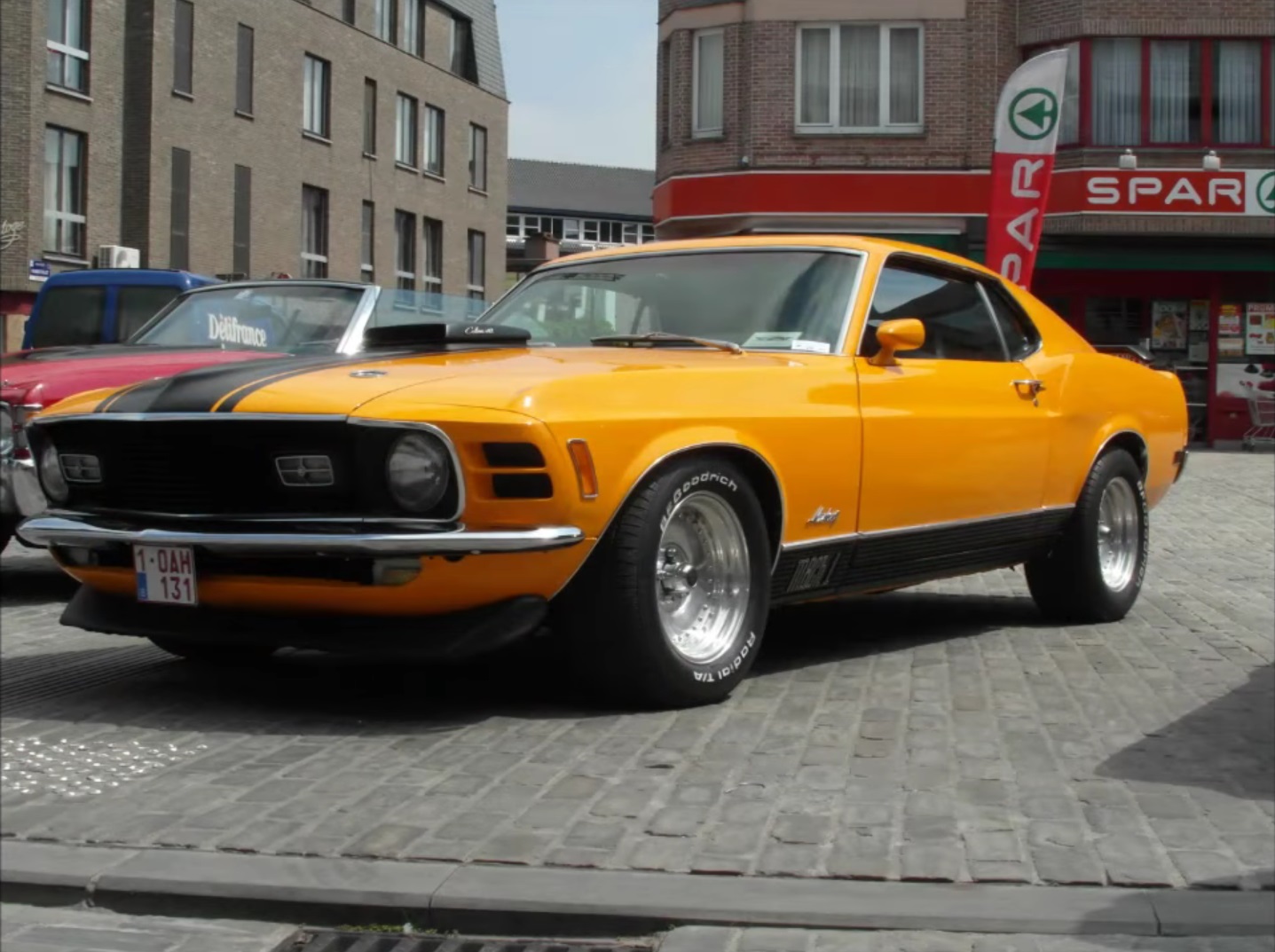 Video: 1970 Ford Mustang Mach 1 Quick Tour + Start Up