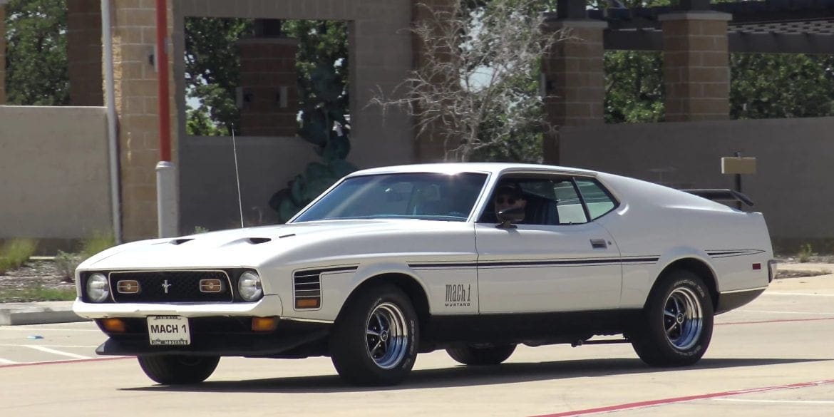 Video: Supercharged 1971 Ford Mustang Mach 1