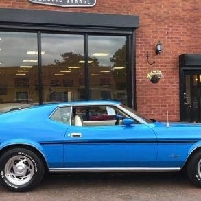 Video: 1972 Ford Mustang 302 V8 Fastback Quick Walkaround