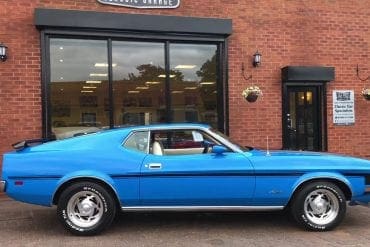 Video: 1972 Ford Mustang 302 V8 Fastback Quick Walkaround