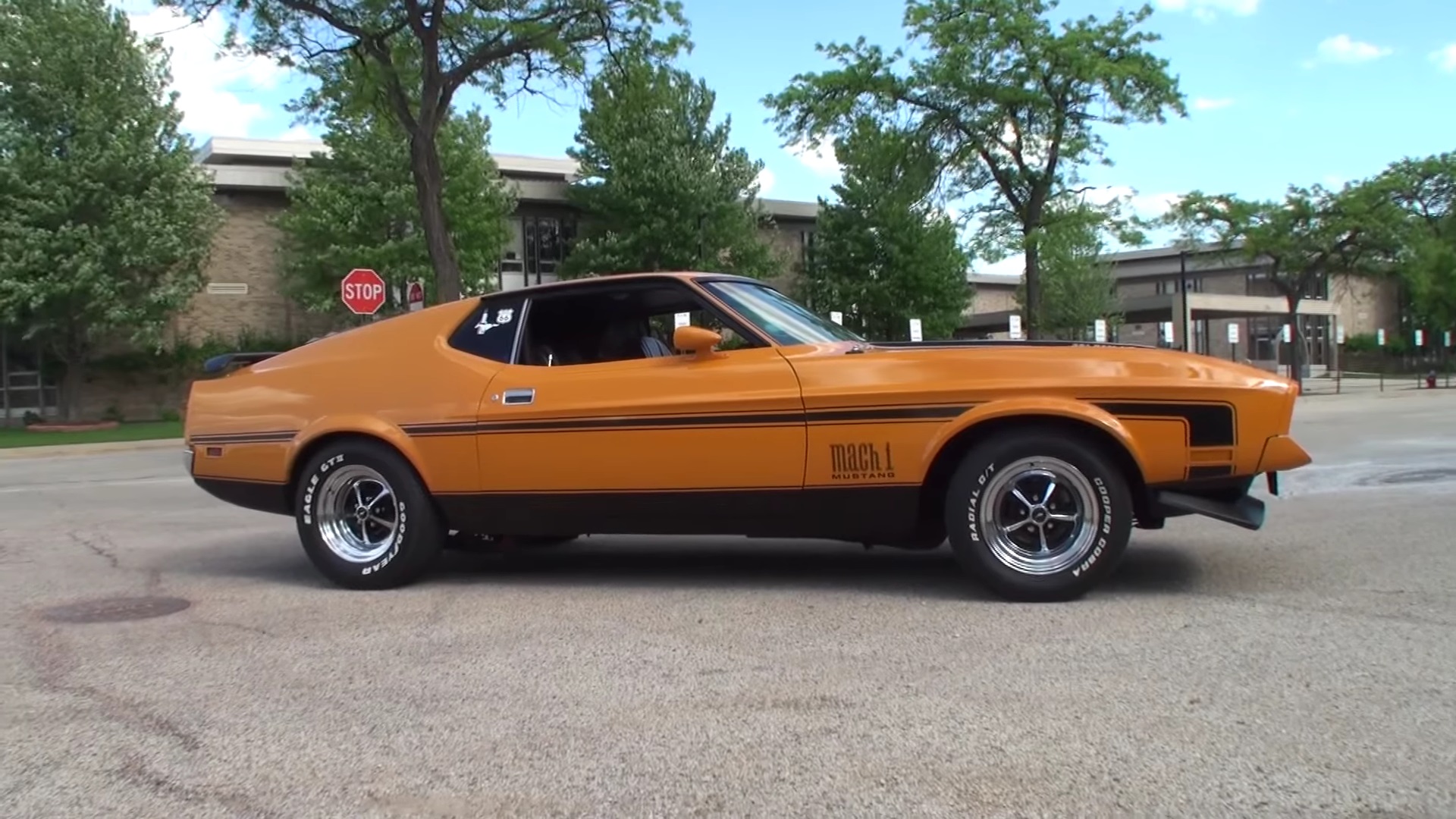 Video: 1972 Ford Mustang Mach 1 351 Engine Sound