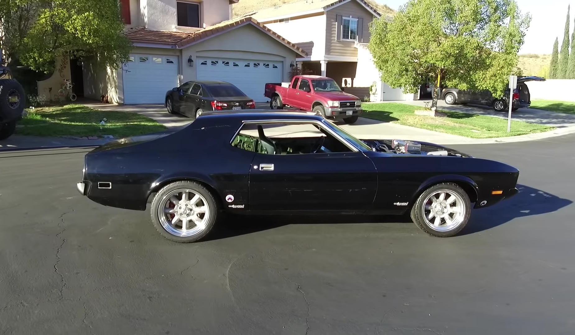 Video: RestoMod 1973 Ford Mustang Road Test