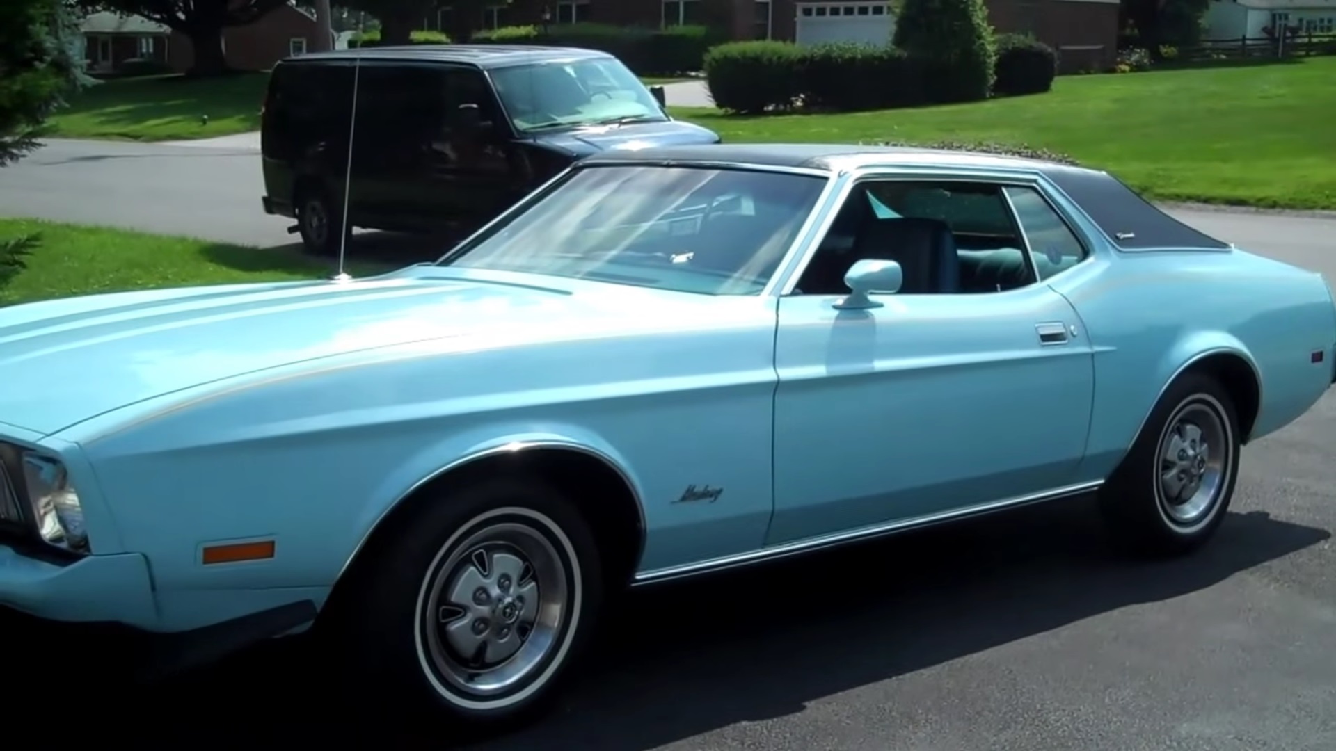 Video: 1973 Ford Mustang Grande Overview