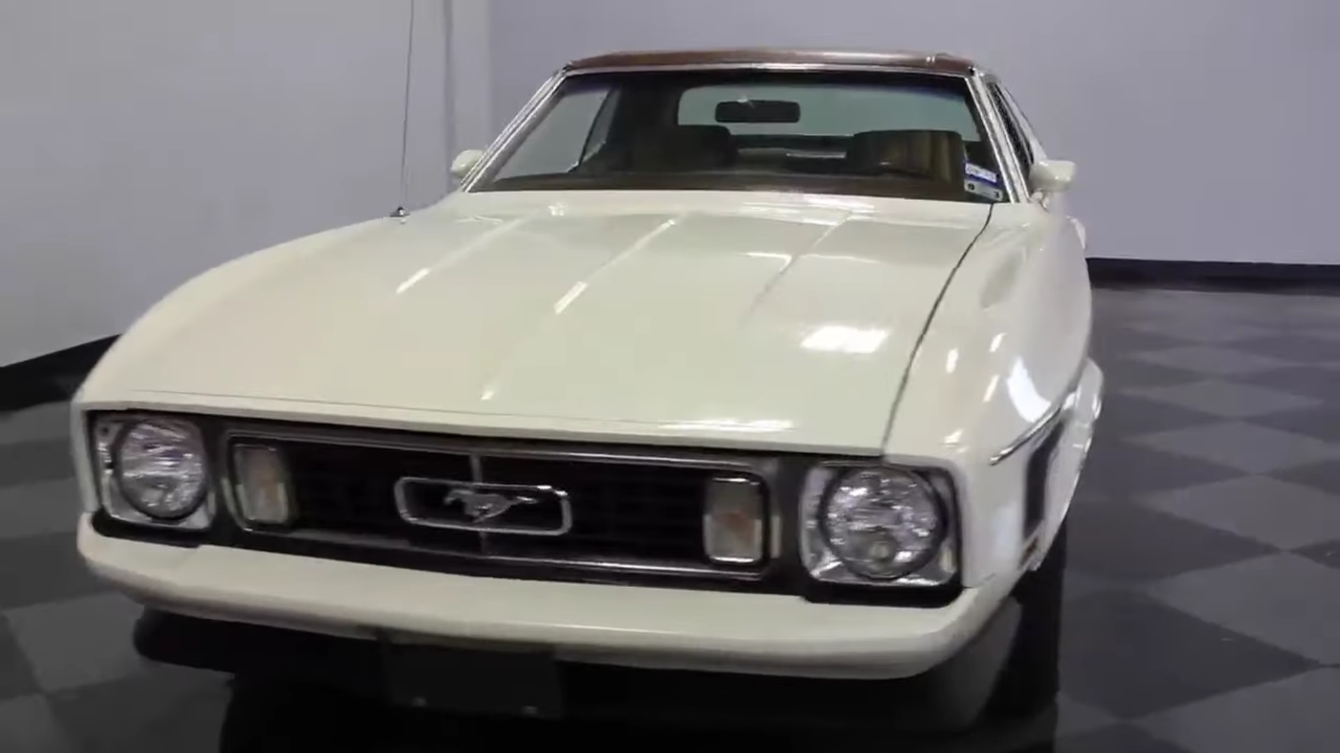 Video: 1973 Ford Mustang Grande Quick Walkaround