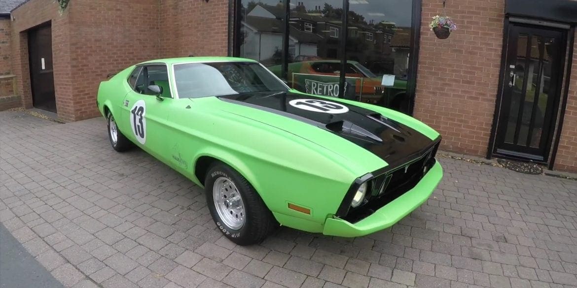 Video: 1973 Ford Mustang Mach 1 Incredible Engine Sounds +Crazy Accelerations