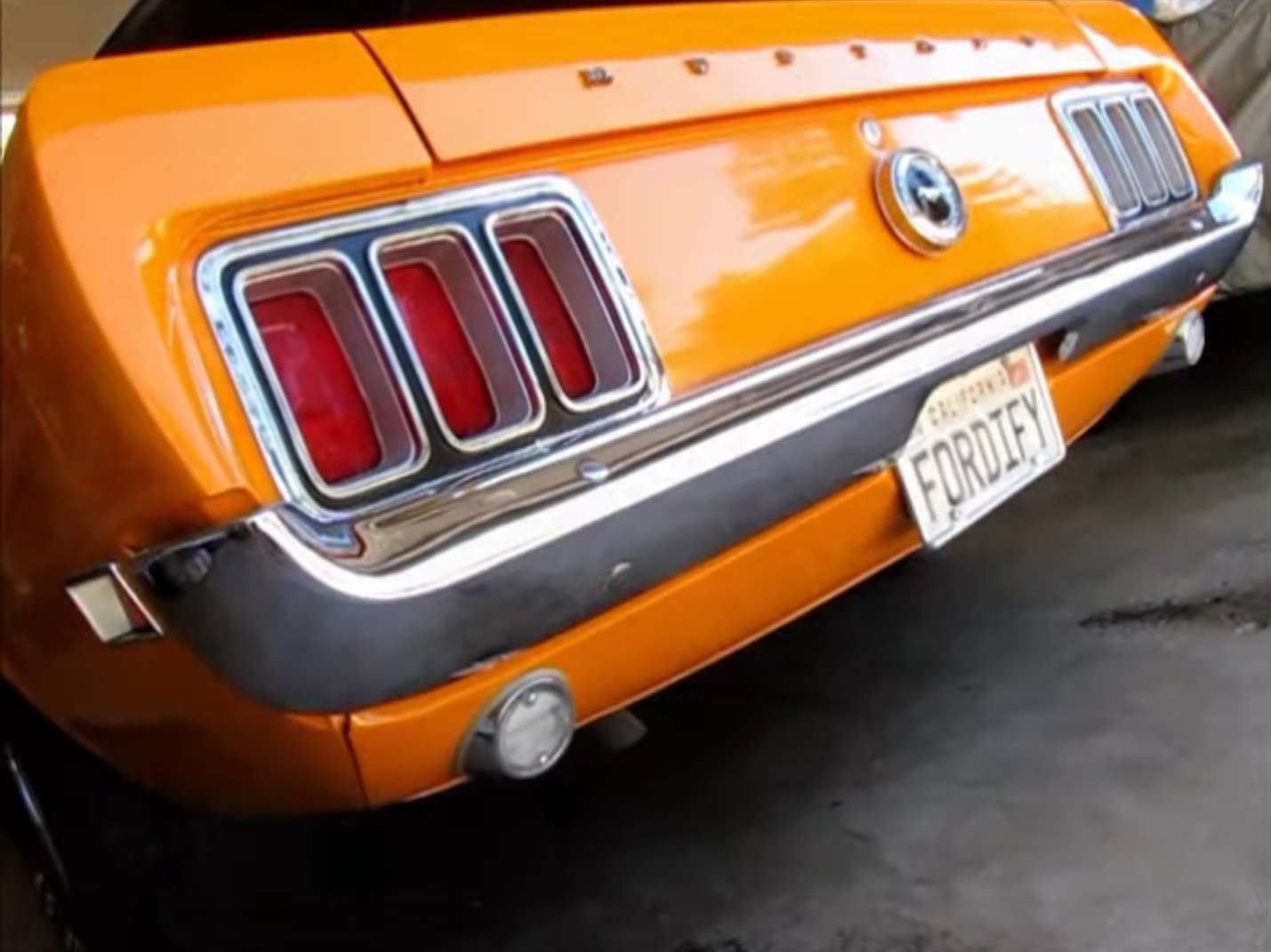 Video: 1970 Ford Mustang Boss 429 Tribute Test Drive