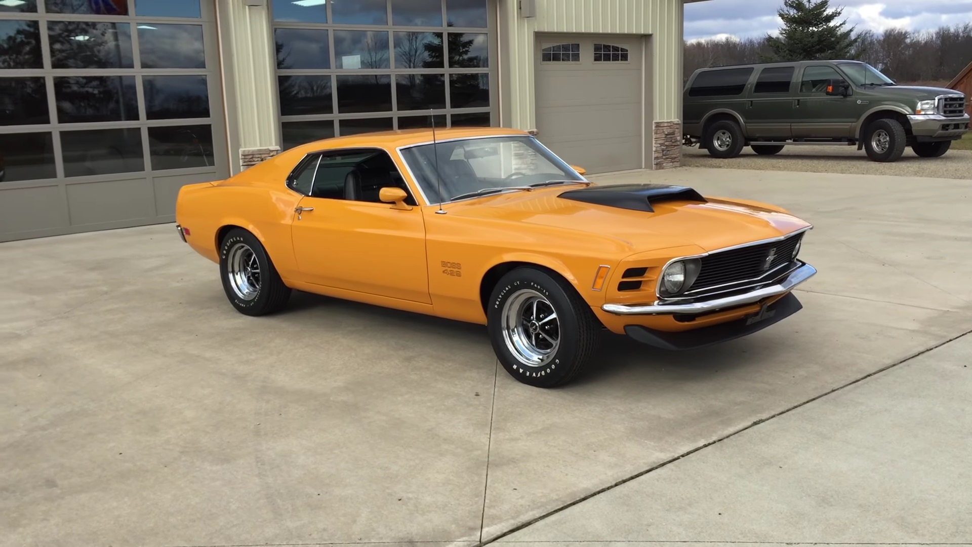 Video: Take A Look At This Beautiful Restored 1970 Ford Mustang Boss 429