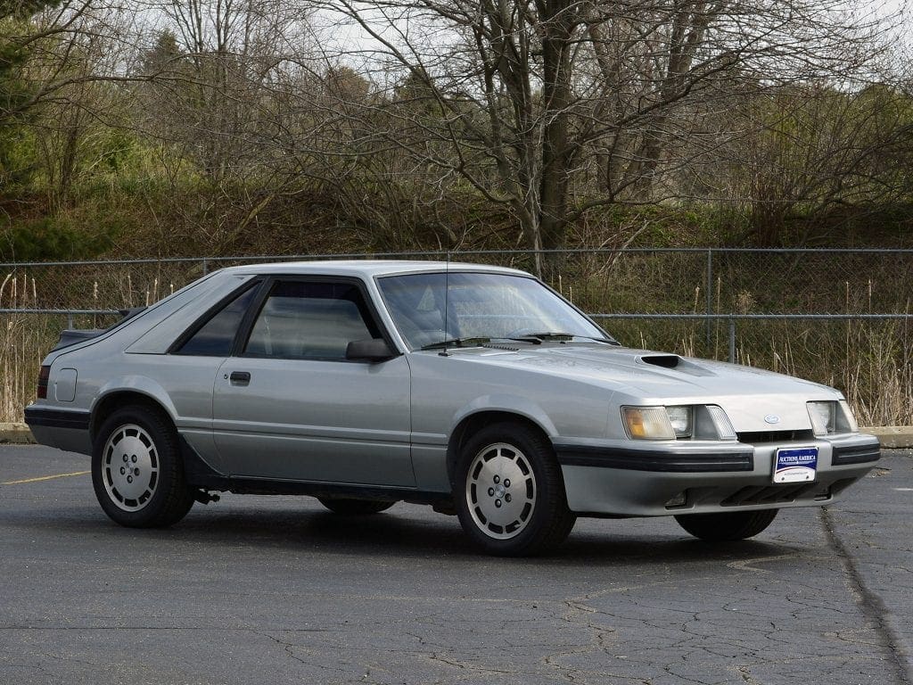 1984 FORD MUSTANG SVO coupé noir Best All Around Car Reviews VINTAGE