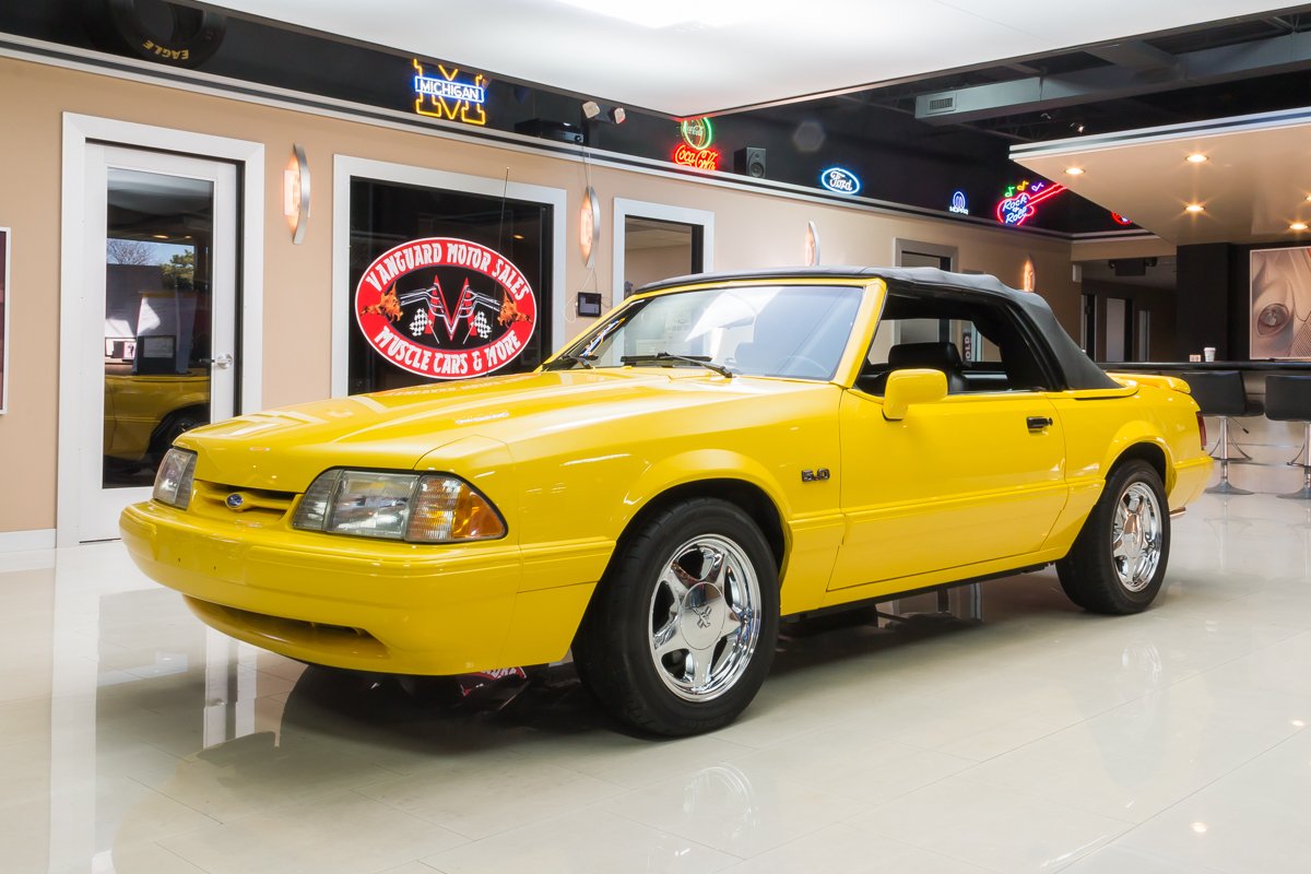 1993 Ford Mustang Special LX 5.0L Convertibles