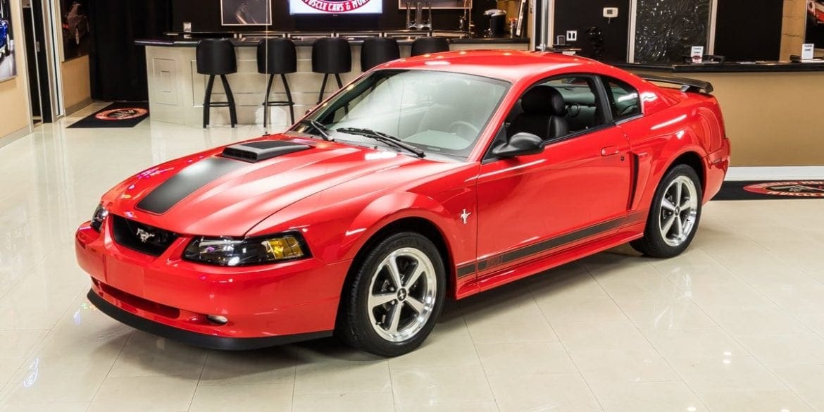 Video: 2003 Ford Mustang Mach 1 In-Depth Tour