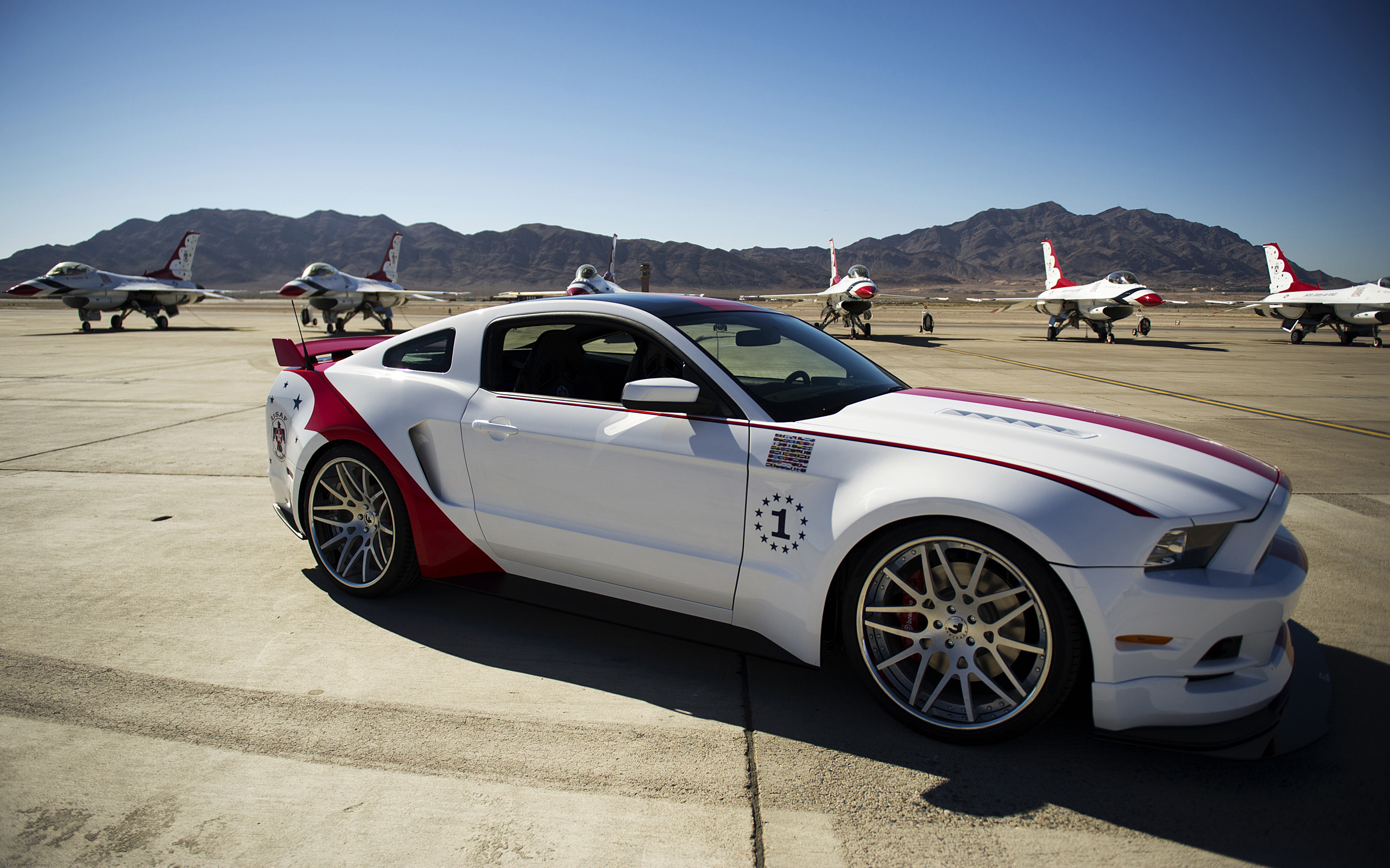 2014 Ford Mustang GT U.S. Air Force Thunderbirds Edition