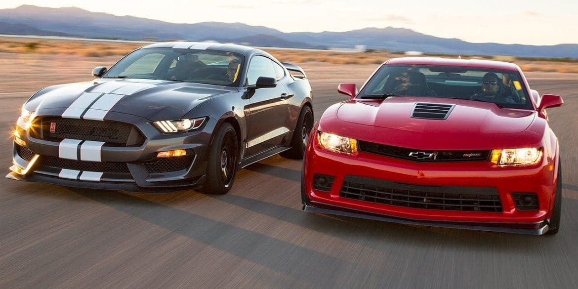 Video: 2016 Ford Mustang Shelby GT350R vs. 2015 Chevrolet Camaro Z/28 - Head 2 Head