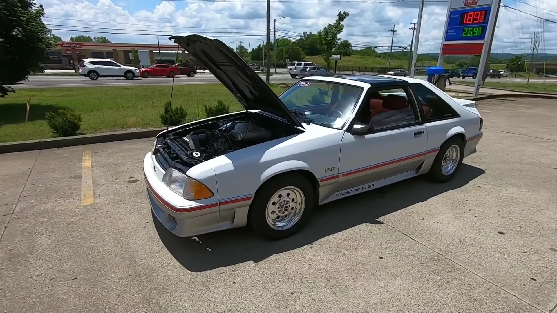 Video: 1987 Ford Mustang GT 5.0 Test Drive + Walkaround