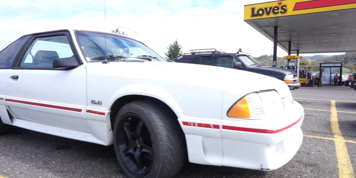 Video: 1988 Ford Mustang GT Fox Body 5.0 Crazy Burnouts