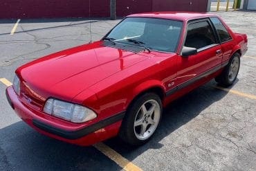 Video: 1990 Ford Mustang LX 5.0 Coupe Walkaround + Engine Sound