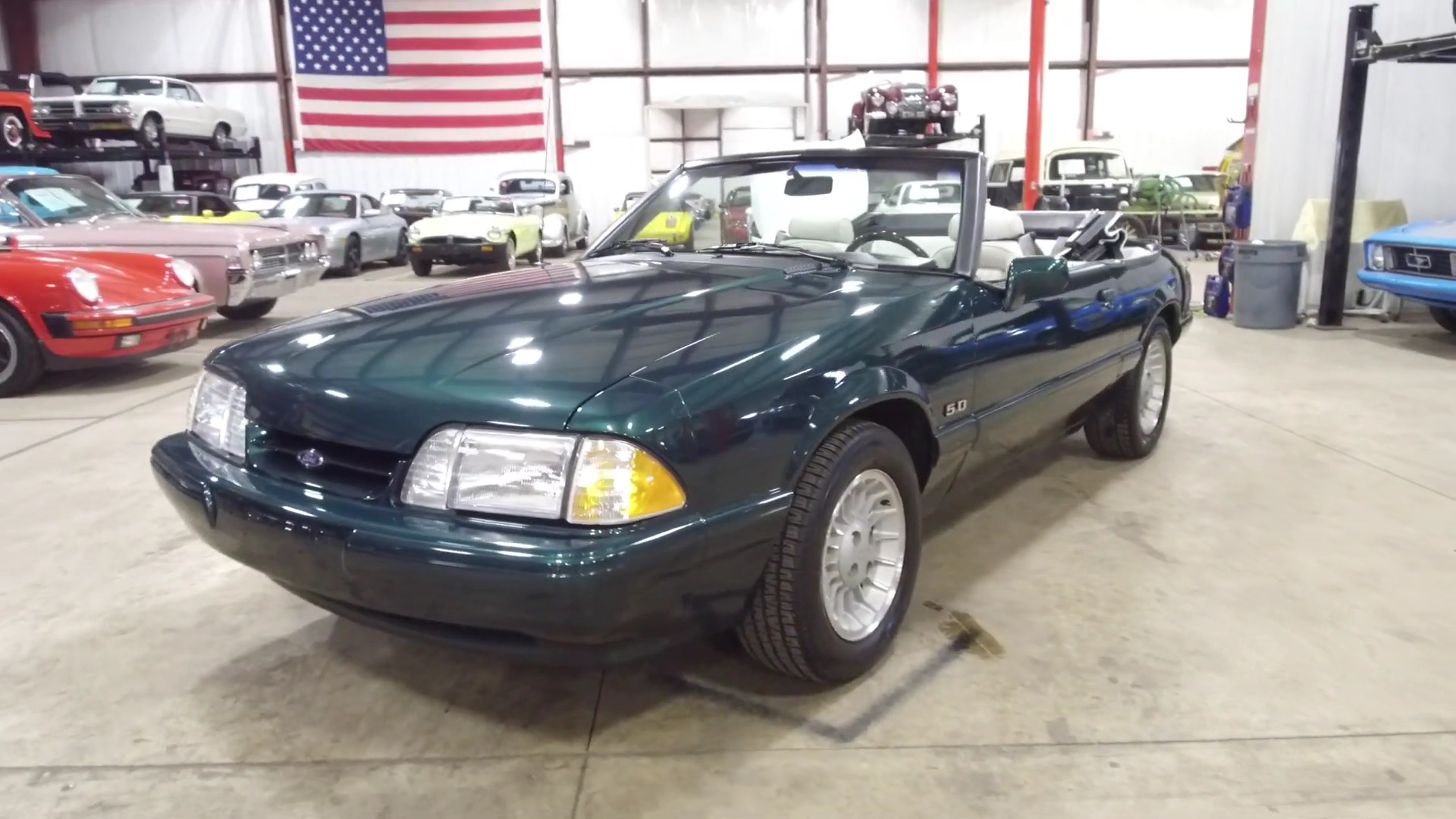 Video: 1990 Ford Mustang Spring Feature 25th Anniversary 7-Up Convertible Walkaround