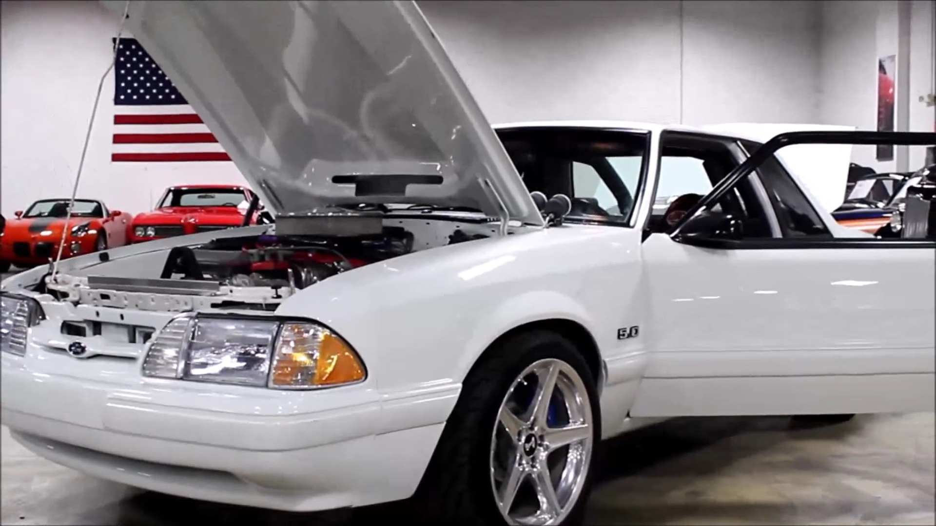 Video: White 1991 Ford Mustang Quick Walkaround