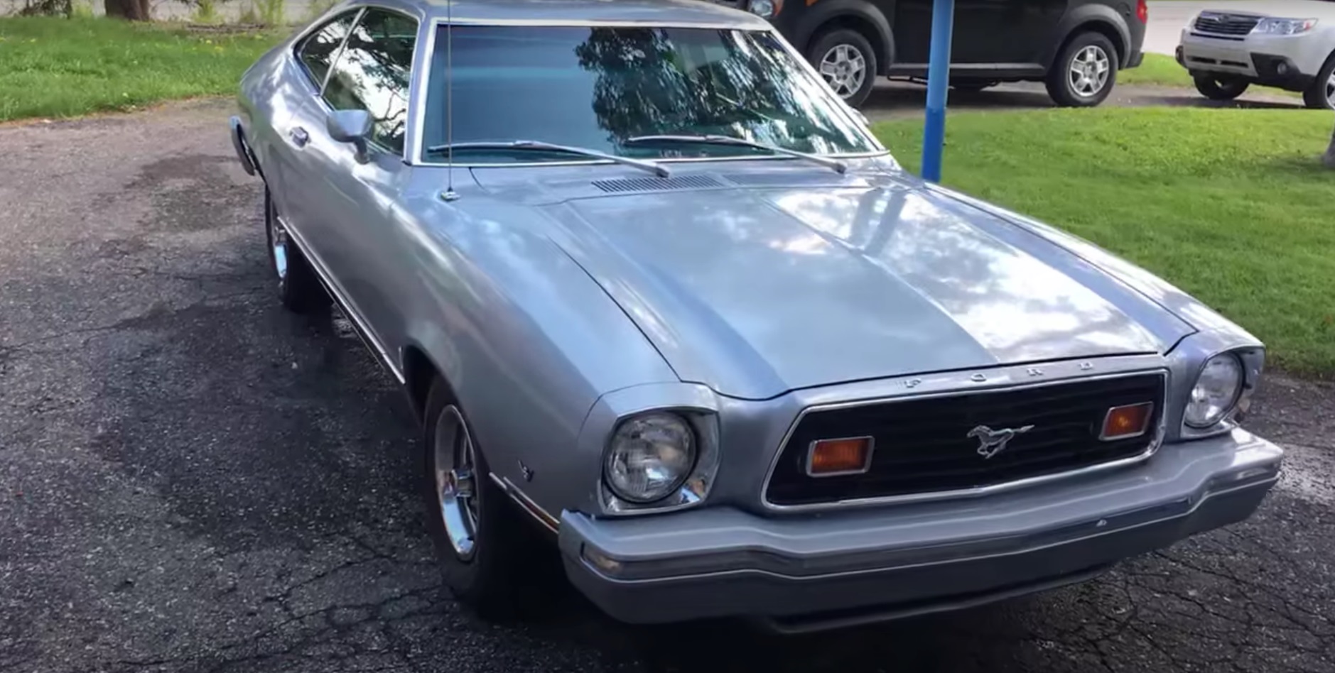 Video: 1976 Ford Mustang Mach 1 Quick Tour