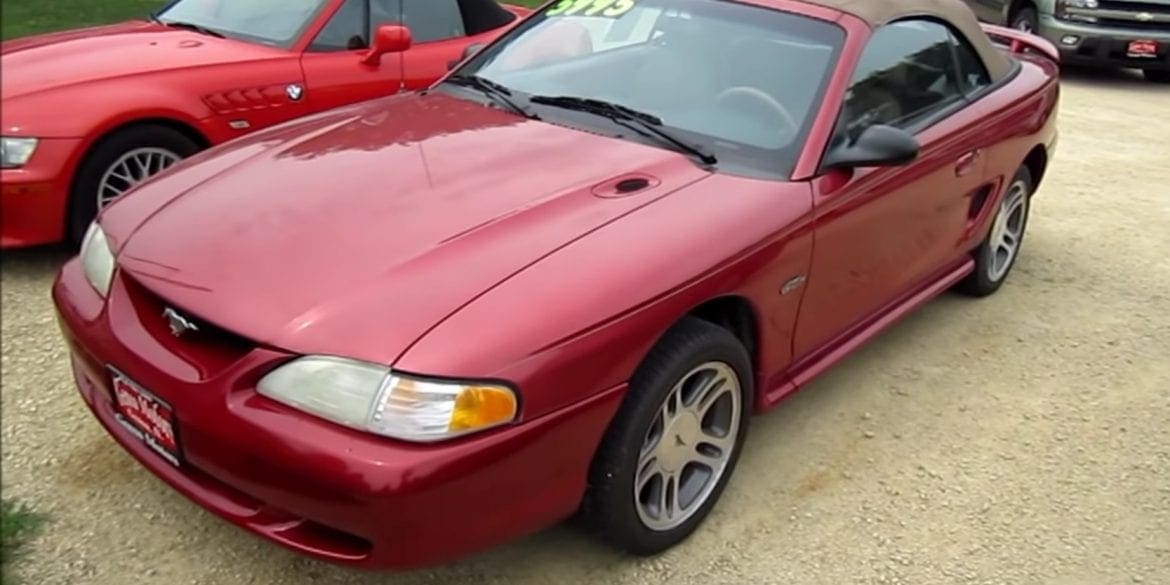 Video: 1997 Ford Mustang GT Convertible Walkaround