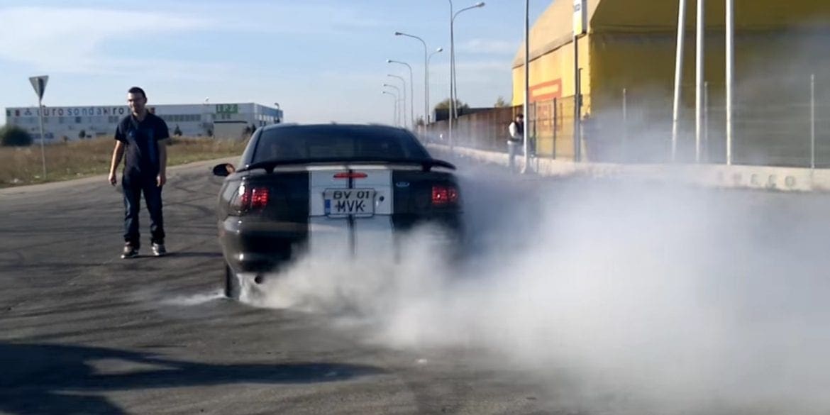 Video: 1997 Ford Mustang Burnouts + Drag Race