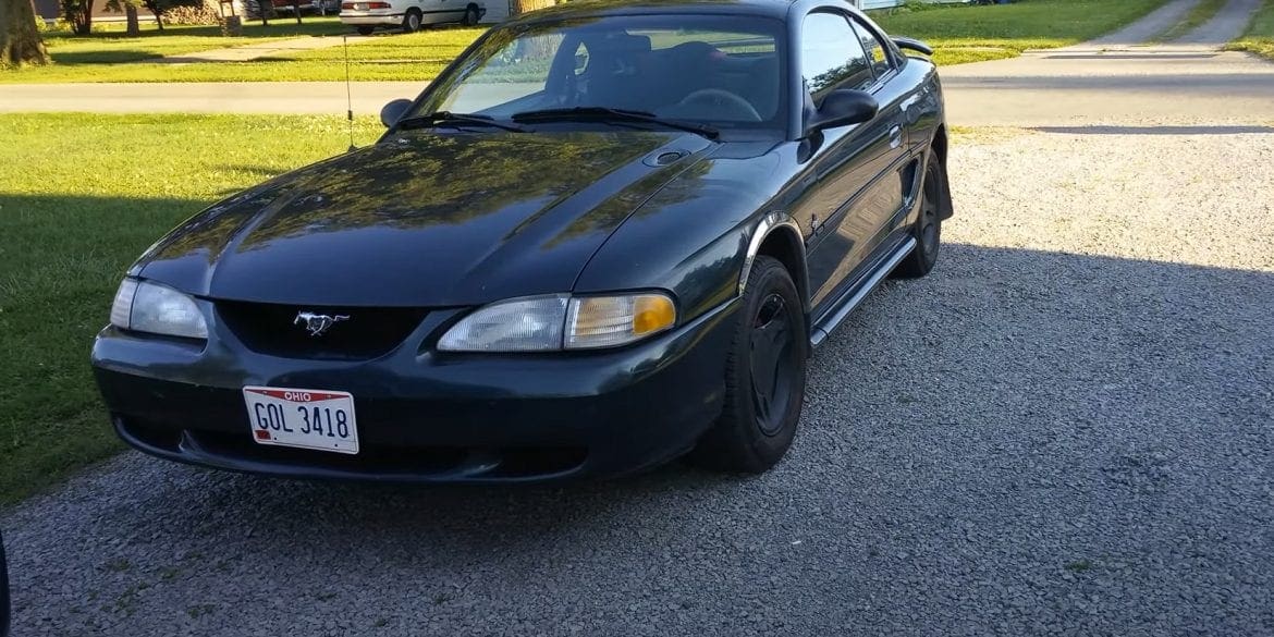 Video: 1998 Ford Mustang 3.8L V6 Walkaround