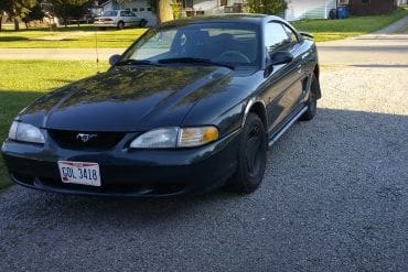 Video: 1998 Ford Mustang 3.8L V6 Walkaround