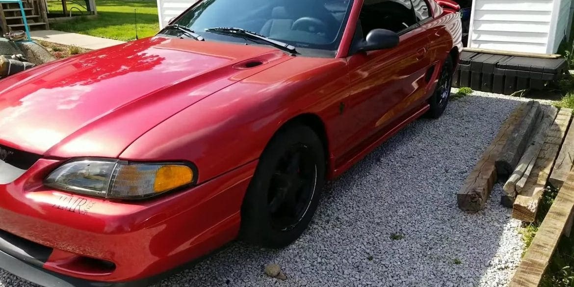 Video: 1998 Ford Mustang 3.8 V6 5 Speed Quick Overview