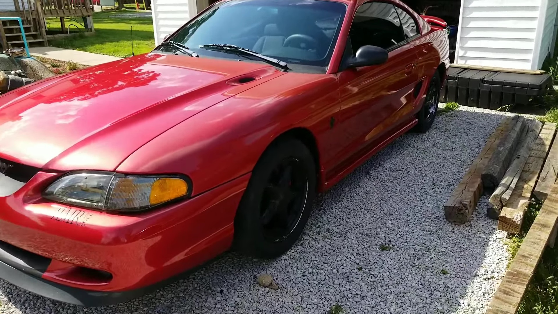 Video: 1998 Ford Mustang 3.8 V6 5 Speed Quick Overview
