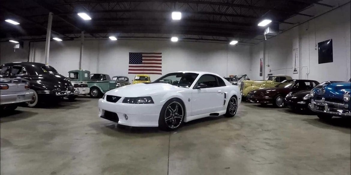 Video: White 1999 Ford Mustang GT Walkaround