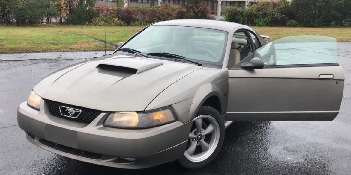 Video: 2002 Ford Mustang GT Overview