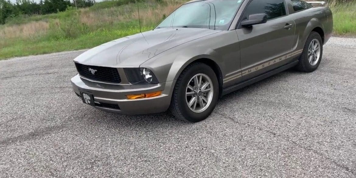 Video: 2005 Ford Mustang V6 Full Tour