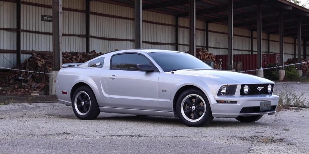 Video: 2005 Ford Mustang GT In-Depth Review