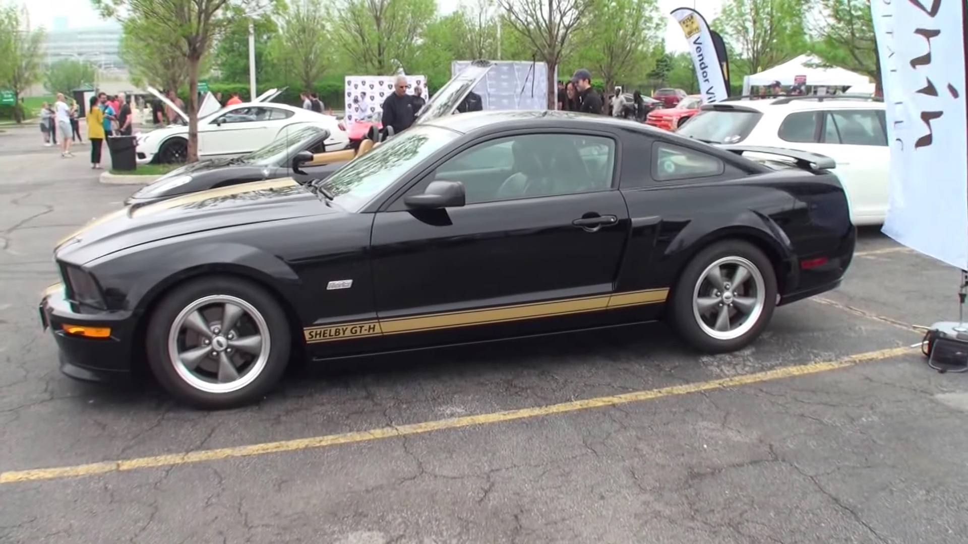 Video: 2006 Ford Mustang Shelby GT Hertz Overview