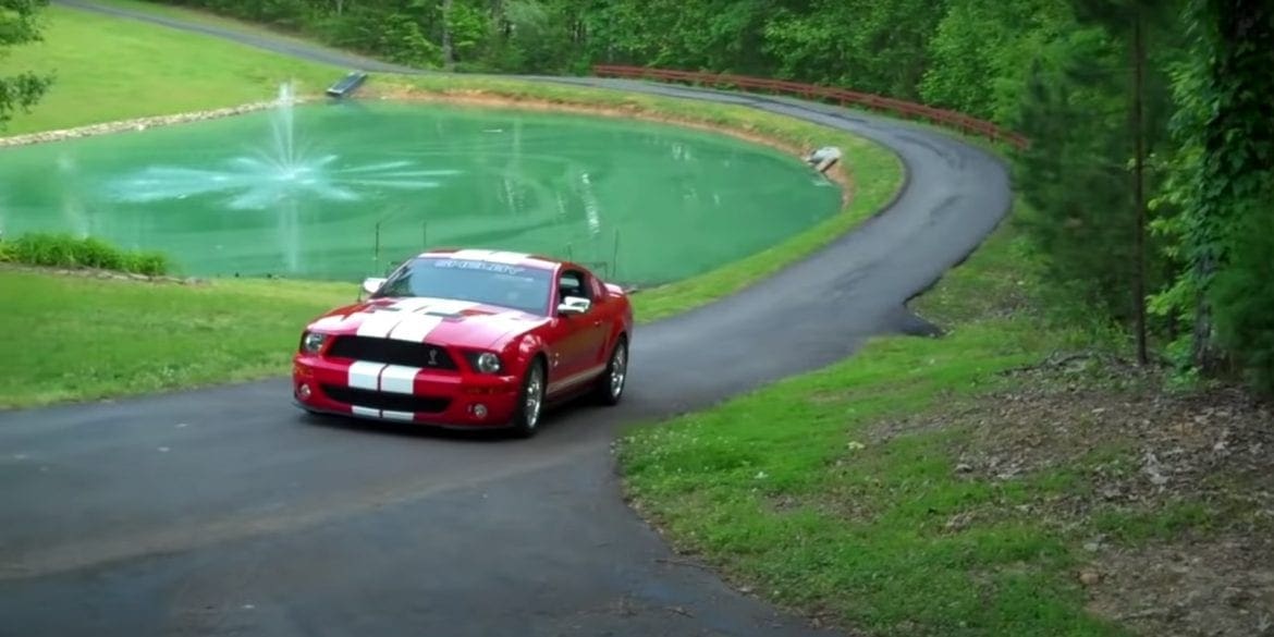 Video: 2007 Ford Mustang Shelby GT-500 Overview + Bonus Burnout!