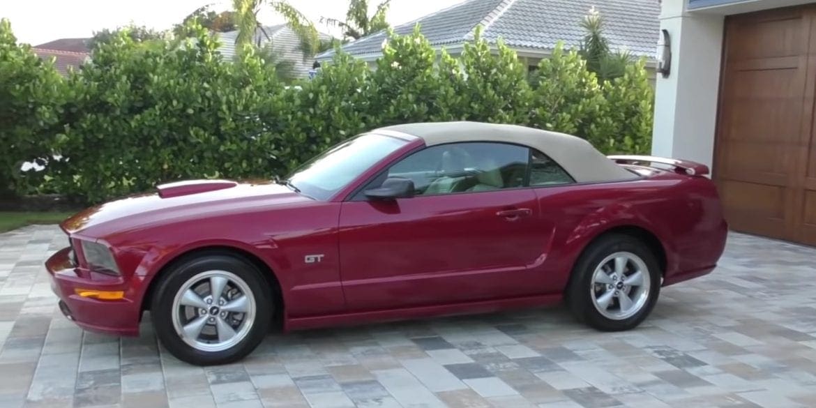 Video: 2008 Ford Mustang GT Premium Convertible Walkaround + Test Drive