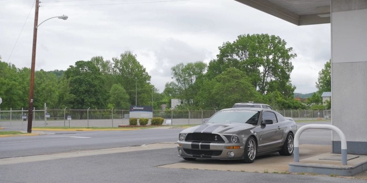 Video: 2008 Ford Mustang Shelby GT500 - The Crowd Pleaser