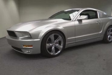 Video: 2009 Ford Mustang Lee Iacocca Silver 45th Anniversary Edition Walkaround