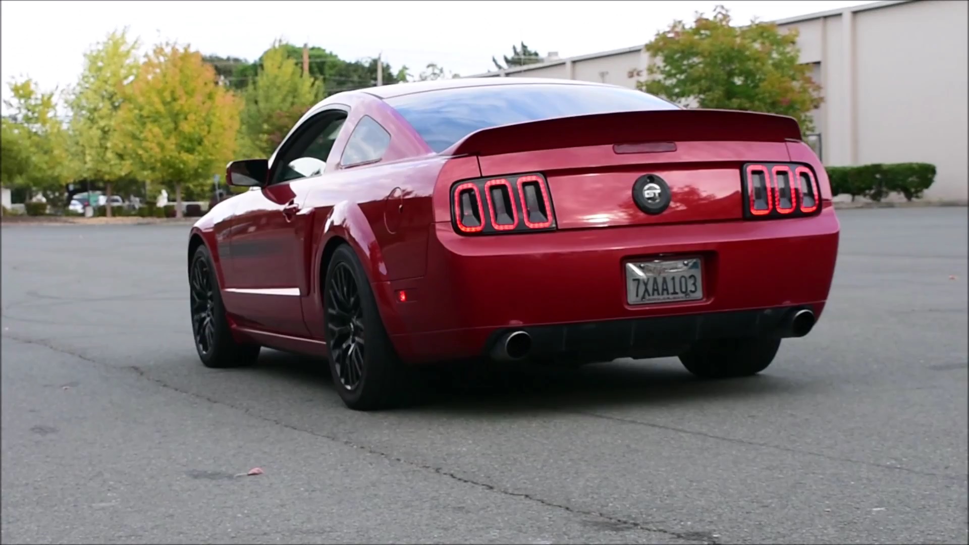 Video: 2009 Ford Mustang GT Exhaust Sound